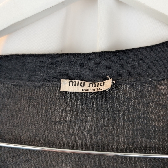 Miu Miu Women's Black V-Neck Cashmere Cardigan In VGUC - Picture 4 of 10